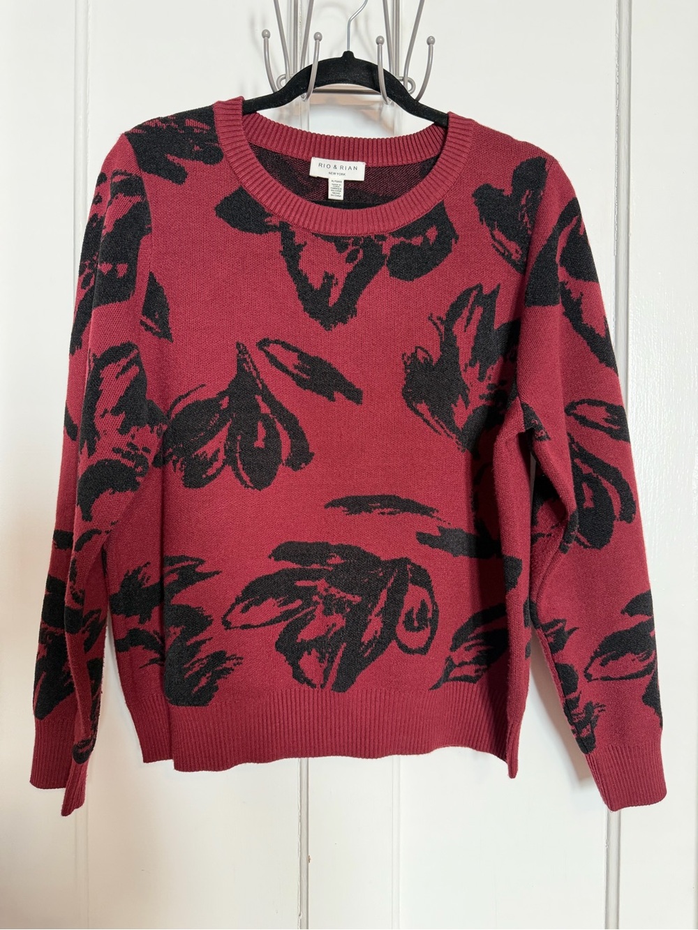 Rio & Rian New York EUC Size XL Women's Burgundy Floral Crewneck Sweater